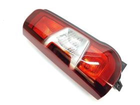 FAST FT86215 - PILOTO TRAS.IZQ.